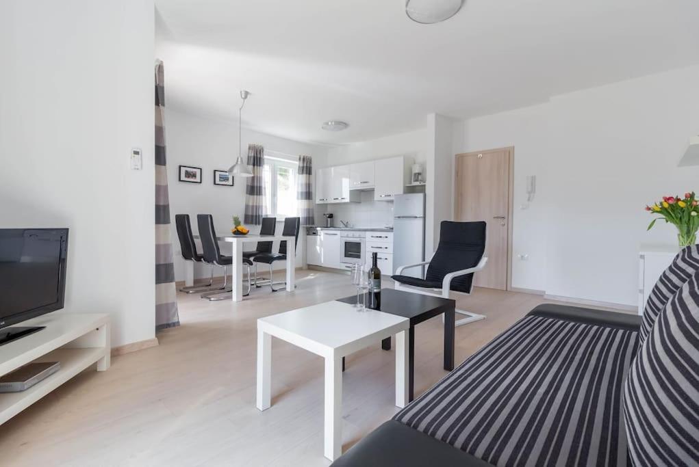 Apartments Punta بريمونتيرا المظهر الخارجي الصورة