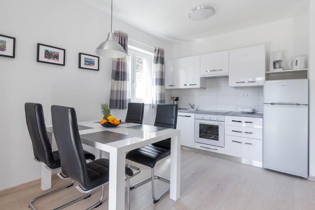Apartments Punta بريمونتيرا المظهر الخارجي الصورة