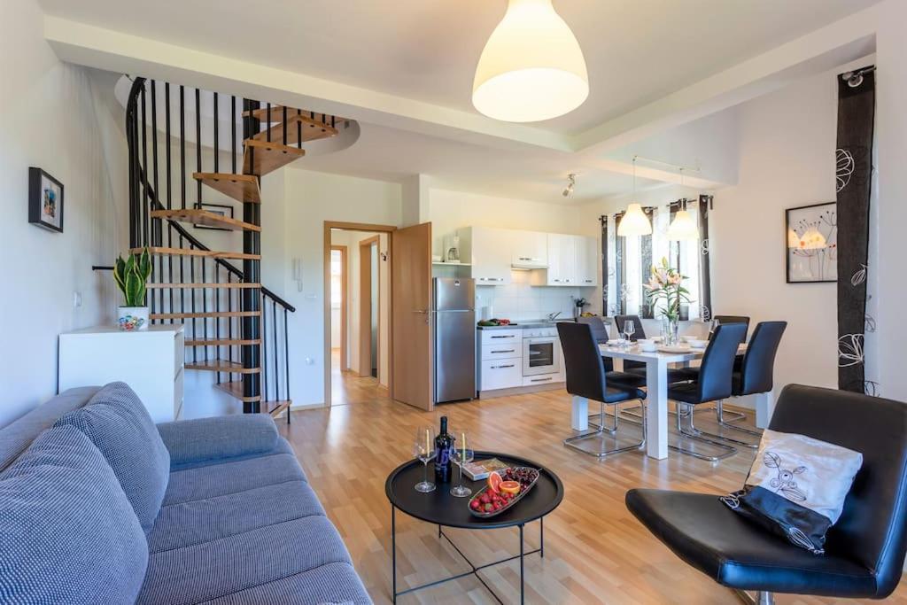 Apartments Punta بريمونتيرا المظهر الخارجي الصورة