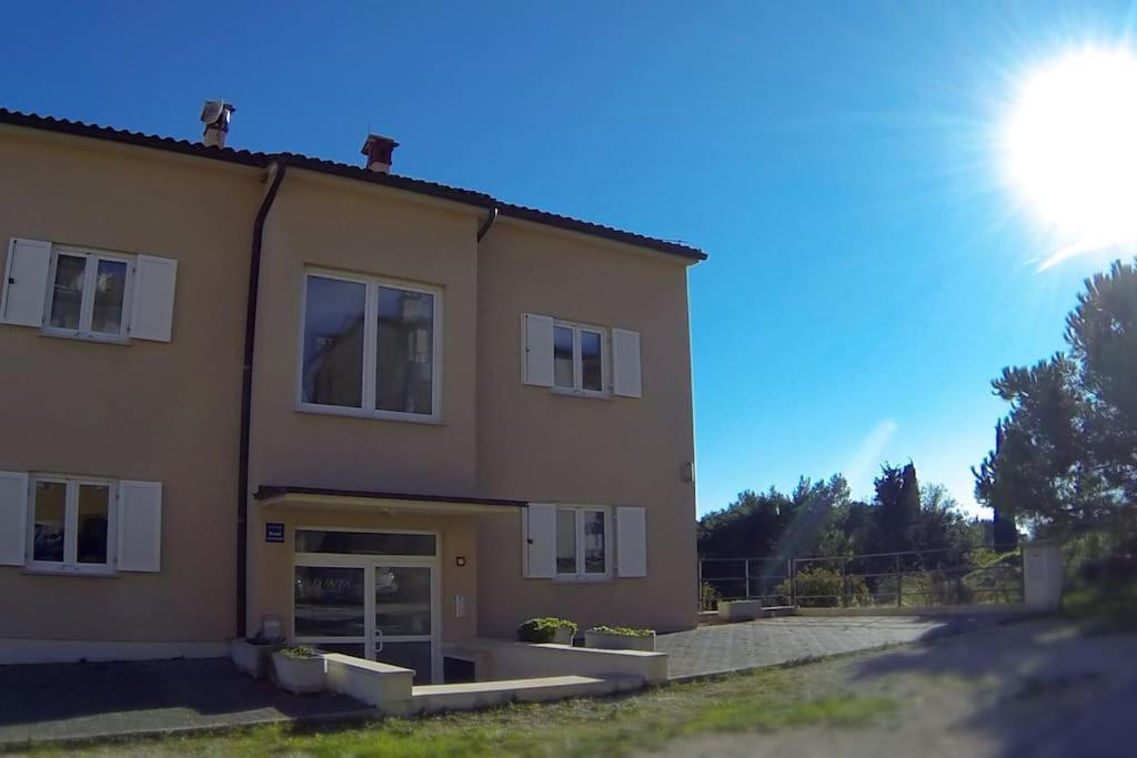 Apartments Punta بريمونتيرا المظهر الخارجي الصورة