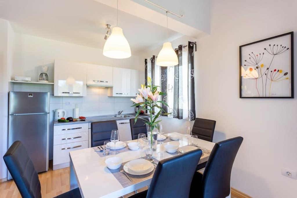 Apartments Punta بريمونتيرا المظهر الخارجي الصورة