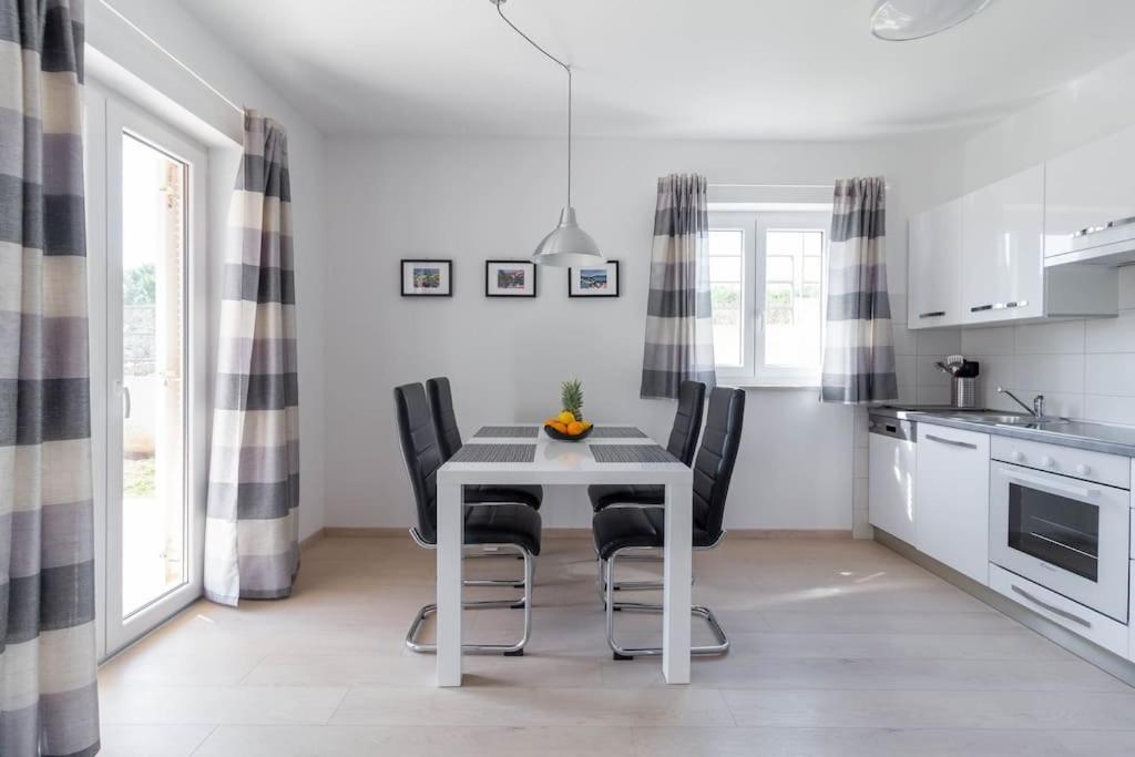 Apartments Punta بريمونتيرا المظهر الخارجي الصورة